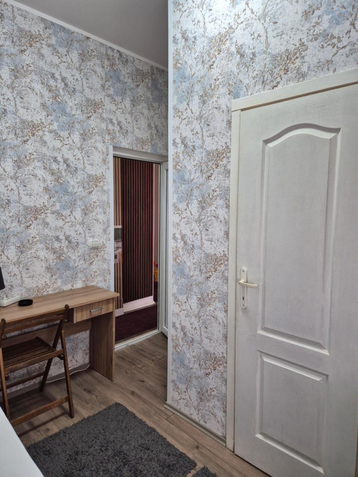 Rooms Villa Luigi Pancevo Bagian luar foto